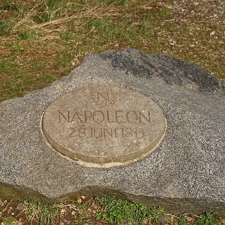 „zum Napoleonstein“ Daire
