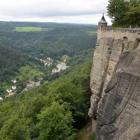 „zum Napoleonstein“ Appartement *